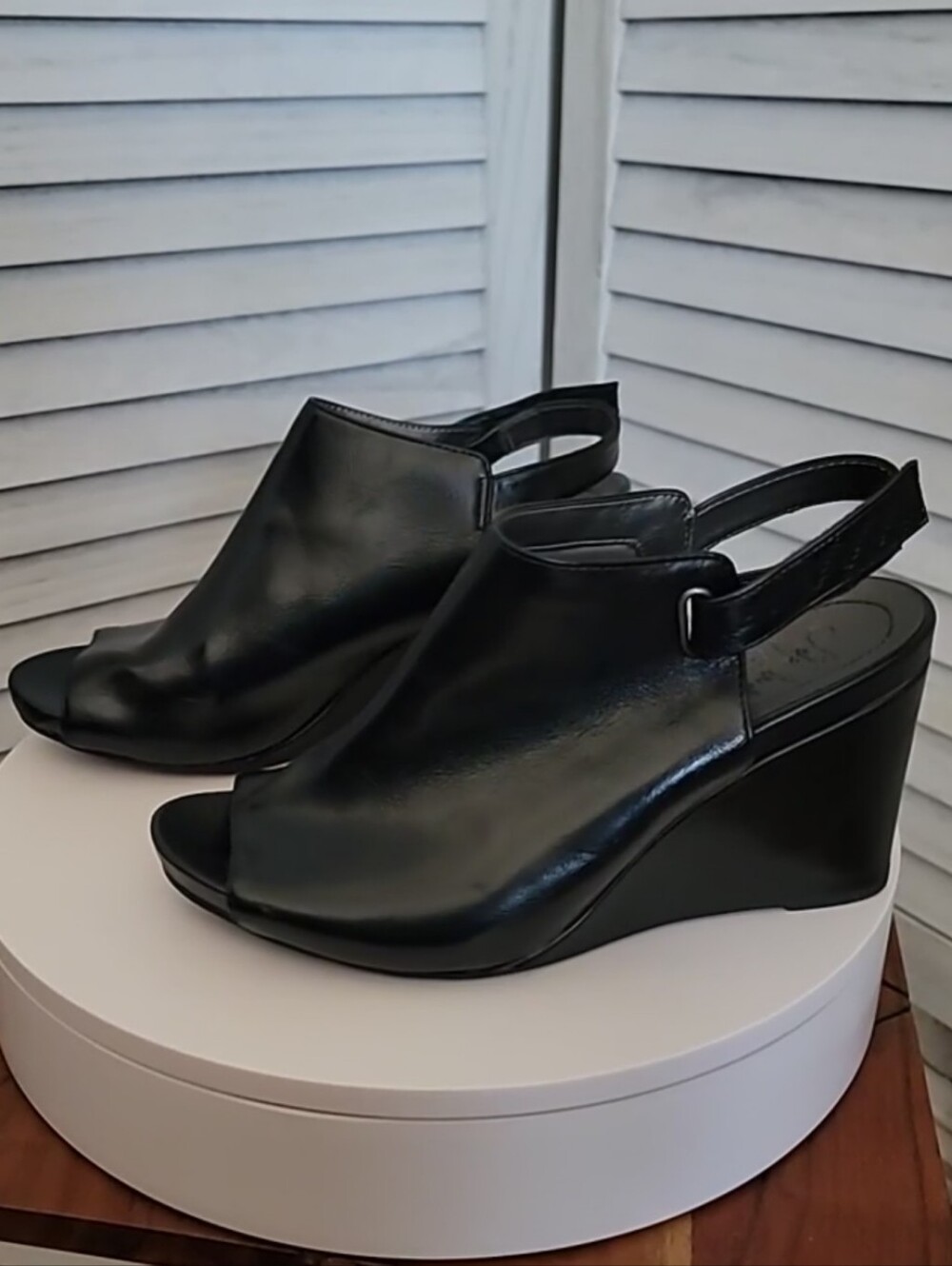 LifeStride Soft System Black Peep-Toe Slingback Wedges Shoes Size 7.5M